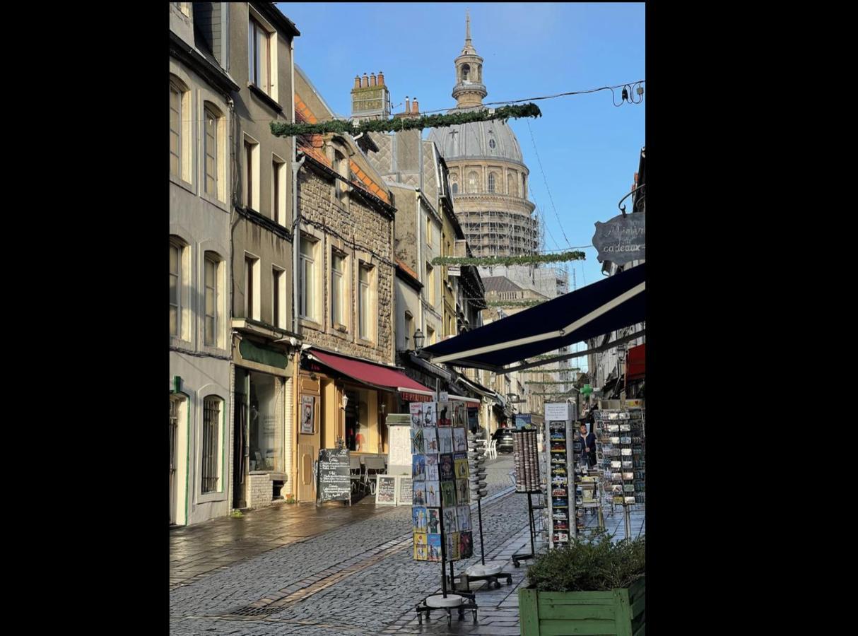 Le Henry Au Coeur De La Vieille Ville Boulogne-sur-Mer Exterior foto